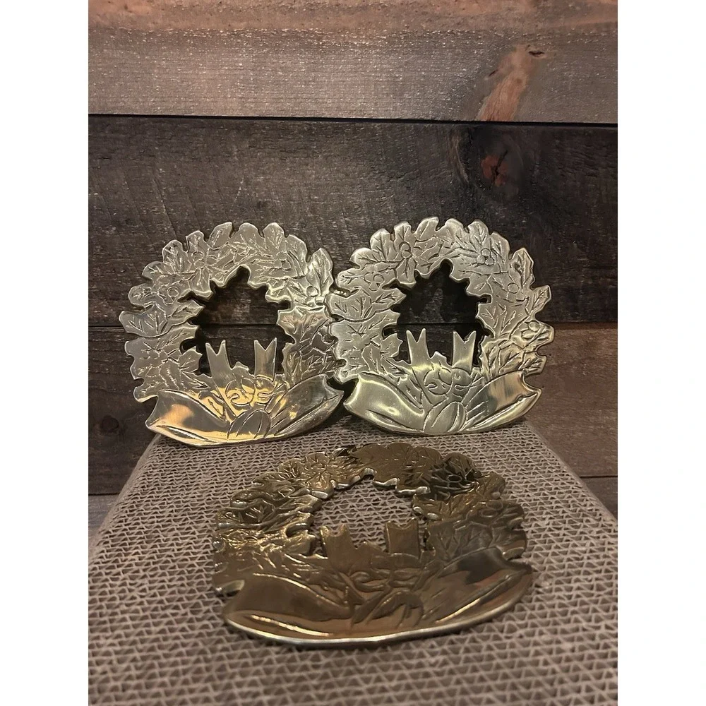 Vintage Brass Christmas Holiday Wreath‎ Trivet Hot Plate Lot Of 3